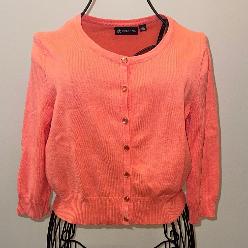 Versona Coral Button-Up Cardigan